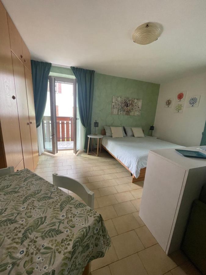 Residence S Lucia - Appartamenti Alle Porte Di Bormio Вальдизотто Экстерьер фото